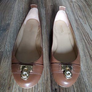 Michael Kors MK Hamilton Ballet Leather Flat, 5.5, Luggage